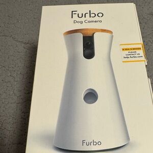 FURBO dog treat dispenser/camera